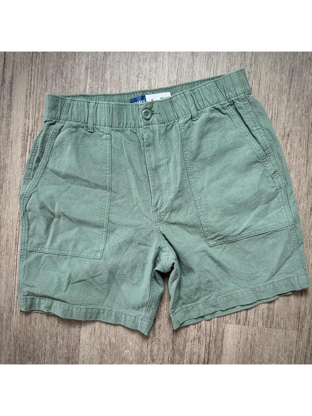 Old Navy Women's Med. Green Shorts